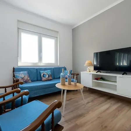 Apartment - 2 Bedrooms - 60212