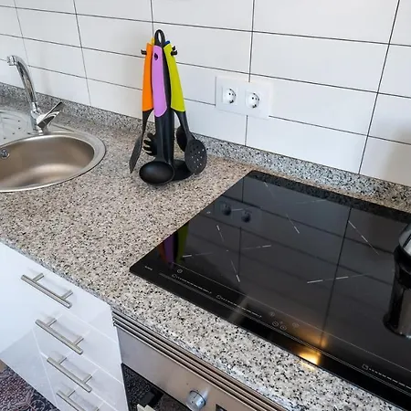 Apartment Apartment - 2 Bedrooms - 60212